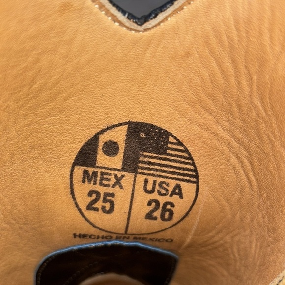 San Fernando bulldog Mirabel brown/tan colored calf boots. Size 26/9 EUC. - Picture 7 of 9